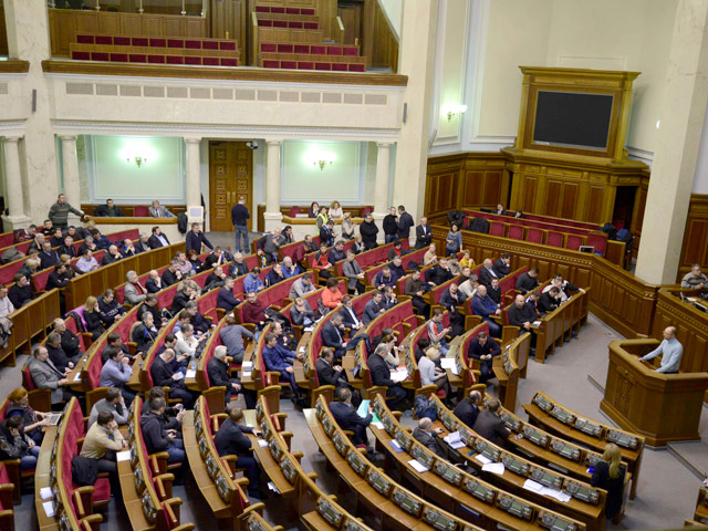 Из фракции Партии регионов в Верховной Раде Украины вышли 17 депутатов