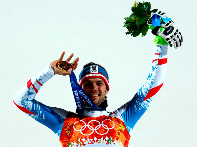На Олимпийских играх в Сочи завершились последние горнолыжные соревнования - слалом среди мужчин. Золотую медаль выиграл австриец Марио Матт. По сумму двух попыток он показал время 1 минуту 41,84 секунд