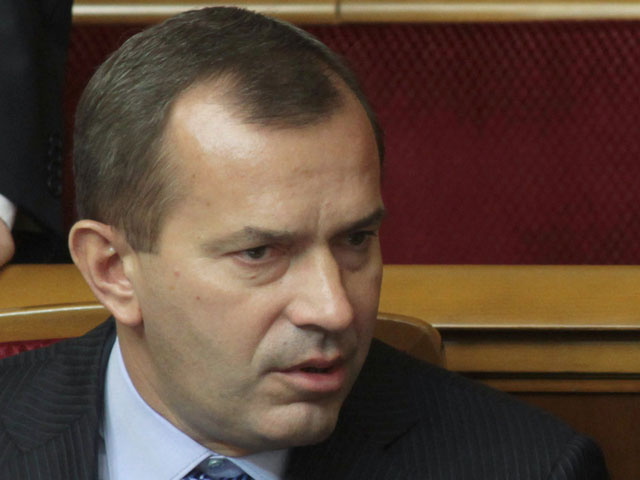 Переживший нападение глава администрации Януковича Андрей Клюев подал в отставку  