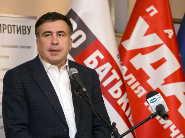 Бывший президент Грузии Михаил Саакашвили заявил, что получил предложения от пришедших к власти лидеров украинской оппозиции занять высокие посты