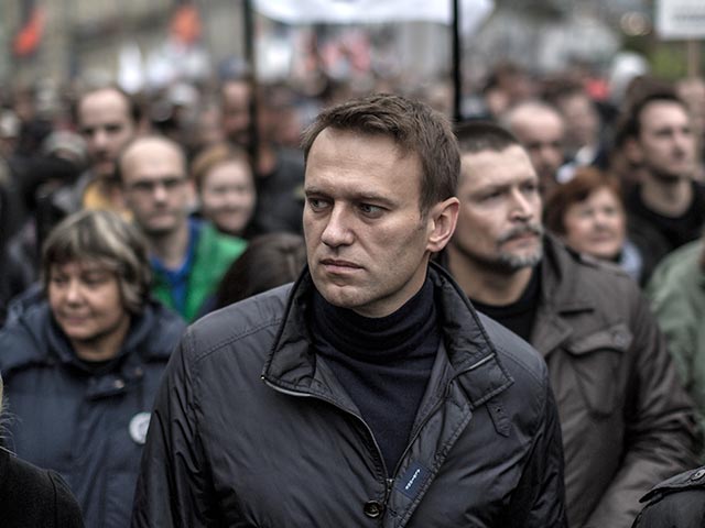 Оппозиционер Алексей Навальный с соратниками добились регистрации в Минюсте РФ своей партии, которая сменила название с "Народного альянса" на "Партию прогресса"