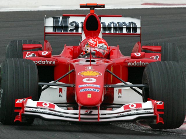 Первый поворот на трассе в Бахрейне будет назван в честь семикратного чемпиона "Формулы-1" Михаэля Шумахера, который уже более двух месяцев находится в коме