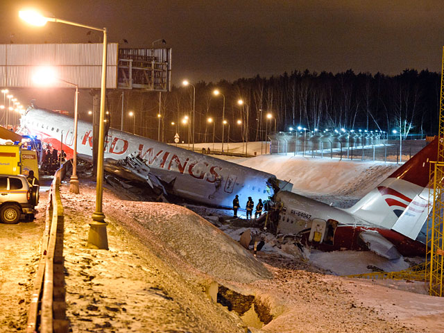 Стали известны причины авиакатастрофы 29 декабря 2012 года во Внуково, когда приземлявшийся Ту-204 компании Red Wings выкатился за пределы взлетно-посадочной полосы и оказался на Киевском шоссе