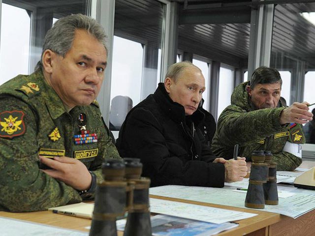 Владимир Путин наблюдал за учениями сил Западного и Центрального военных округов, 3 марта 2014 года