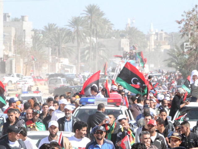 Ливийское правительство заявило о намерении реабилитировать последнего ливийского короля Идриса Мухаммеда ас-Сануси, который управлял страной до военного переворота Муаммара Каддафи