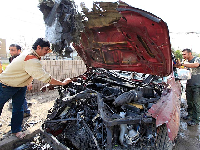 Не менее девяти взрывов с небольшими временными интервалами прогремели в шести шиитских районах иракской столицы. Для совершения терактов были использованы 7 заминированных машин