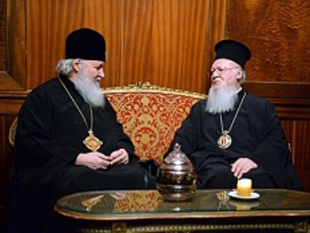 В Стамбуле состоялась "братская беседа" предстоятелей Константинопольской и Русской Церквей