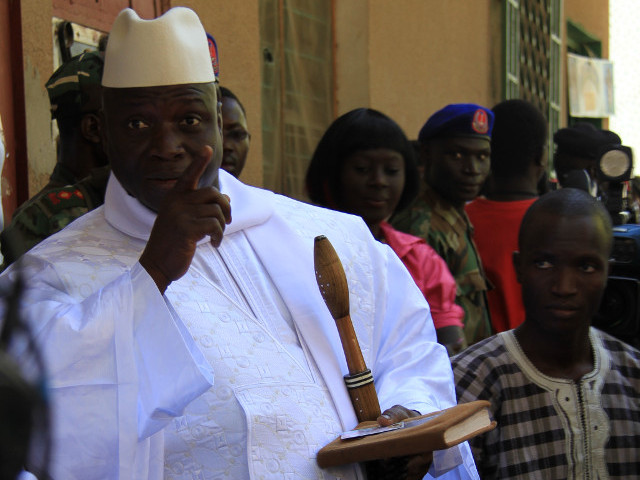 Президент Гамбии, самой маленькой страны в континентальной Африке, Яйя Джамме заявил, что она откажется использовать английский язык в качестве официального