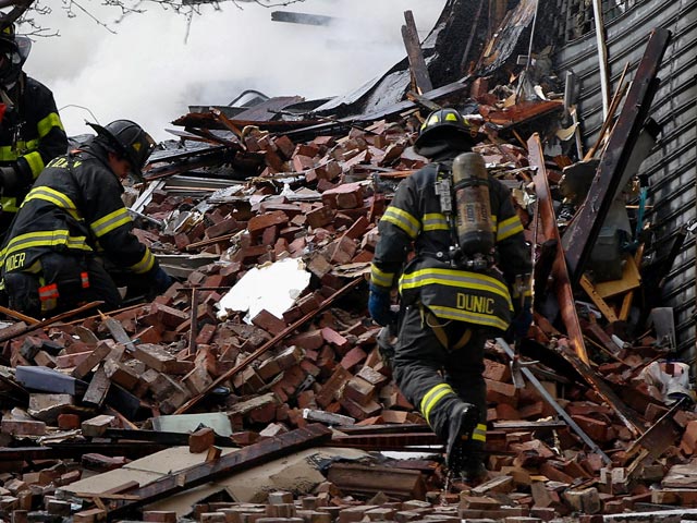 В одном из зданий в центре Нью-Йорка произошел взрыв