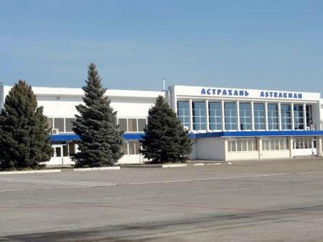 Пассажирский самолет, летевший из Москвы в индийский штат Гоа, совершил экстренную посадку в Астрахани из-за пьяной драки на борту