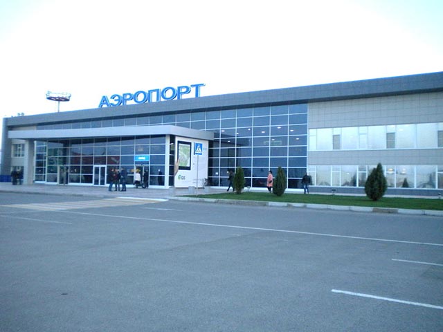 Здание аэровокзала аэропорта "Астрахань"