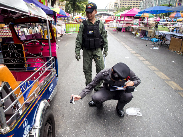 Несмотря на неспокойную обстановку в городе, правительство Таиланда приняло решение отменить чрезвычайное положение с 19 марта. В Бангкоке до 30 апреля будет действовать специальный режим повышенной безопасности