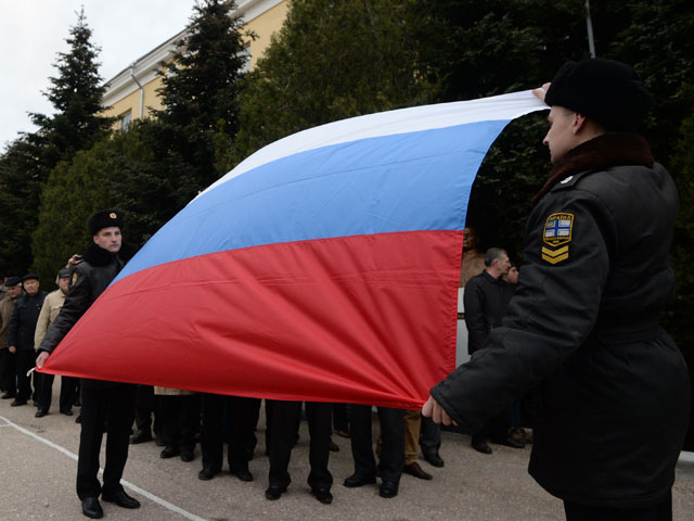 Флаги РФ подняты во всех 193 украинских воинских подразделениях на территории Крыма