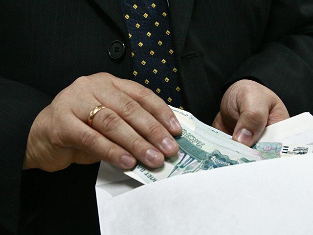 Коррупционный рейтинг в сфере госзакупок по итогам 2013 года возглавили Чечня и МВД