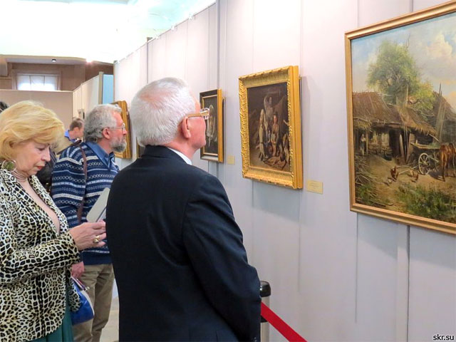 Выставка "Пять веков русского искусства", на которой представлены шедевры из собрания Русского музея, открылась сегодня в Сахалинском областном художественном музее