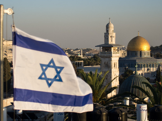 Длившаяся с 23 марта тотальная забастовка всего персонала израильского министерства иностранных дел завершилась