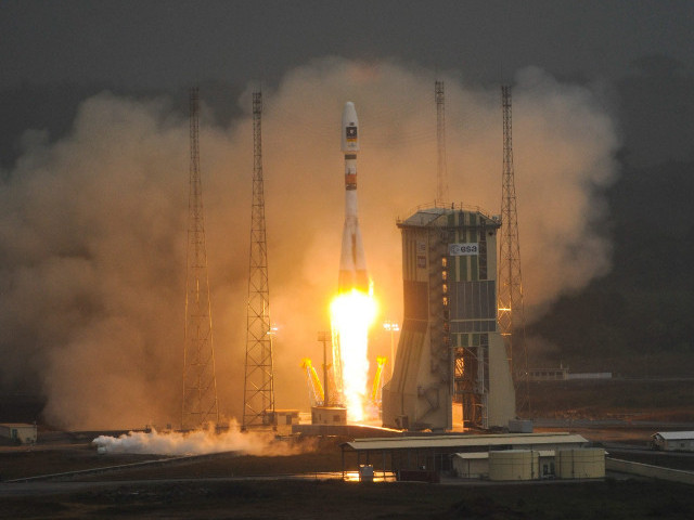 Ракета "Союз-СТ" стартовала с европейского космодрома Куру (Южная Америка, Французская Гвиана)