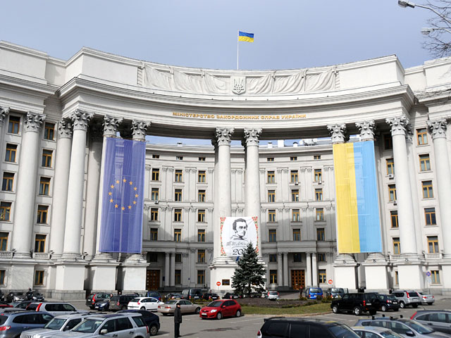 Министерство иностранных дел Украины обратилось в МИД России с просьбой о содействии в расследовании расстрела митингующих на Майдане Незалежности в Киеве