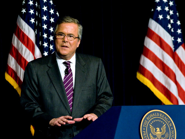 Бывший губернатор американского штата Флорида Джеб Буш, брат экс-президента Джорджа Буша-младшего, не исключил, что будет баллотироваться на пост президента США в 2016 году