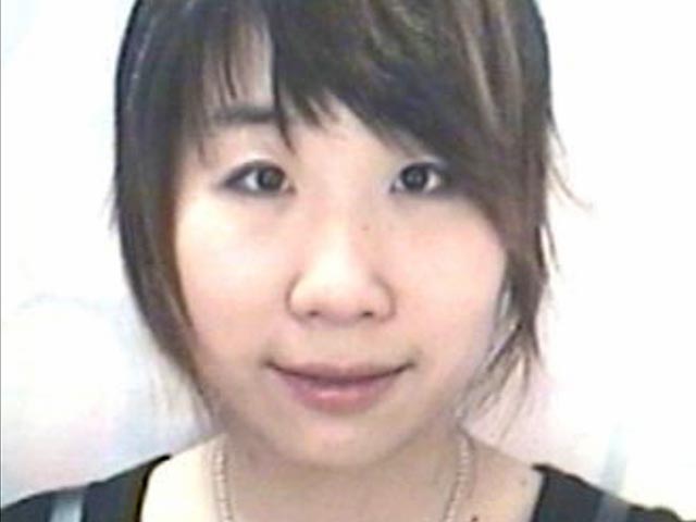 Жертвой насильника стала 23-летняя Лю Цянь, которая приехала в Канаду, чтобы изучать английский язык. Девушка была соседкой Диксона, снимая квартиру неподалеку от кампуса Йоркского университета в Торонто