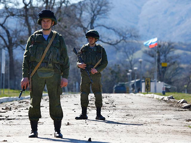 Обсуждение якобы готовящегося "вторжения" российских войск на Украину продолжается