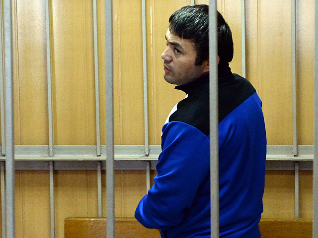 Магомед Расулов заявил, что "полностью виновным" себя не признает. Как пояснил его адвокат Салман Джафаров "На момент нанесения телесных повреждений Расулов не знал, что потерпевший Кудряшов является сотрудником полиции"