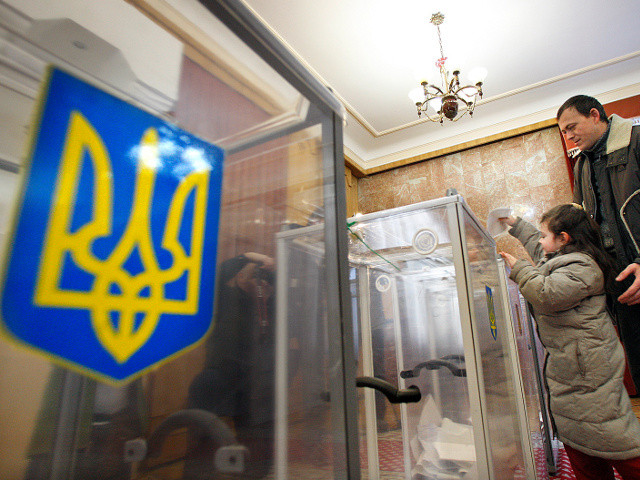США оказали Украине помощь на сумму 11,4 млн долларов в целях организации досрочных президентских выборов, запланированных на 25 мая