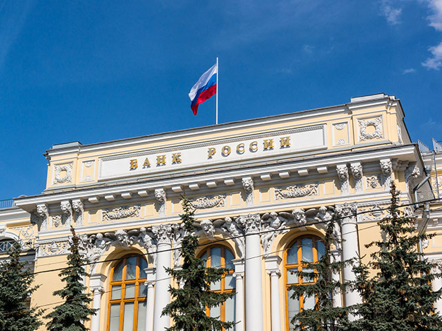 Россия снова продает долларовые активы, скорее всего, чтобы затормозить падение рубля