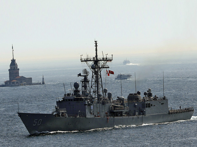 Пентагон вслед за эсминцем Donald Cook направил в Черное море ракетный фрегат Taylor "для поддержания мира и спокойствия в регионе"