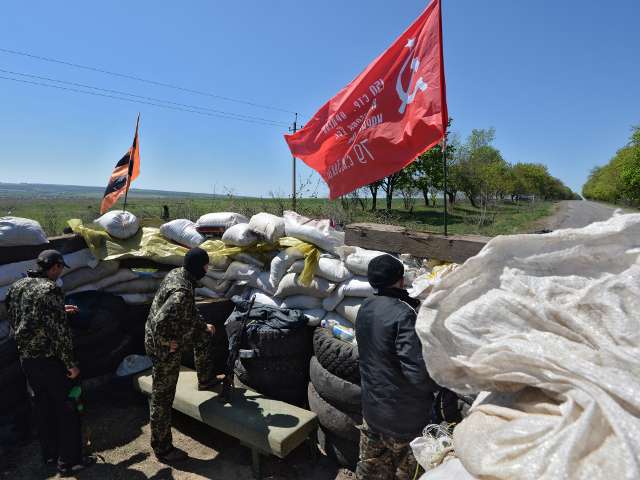 Деблокирован и уничтожен незаконный блокпост сепаратистов в селе Черкасское на въезде в город