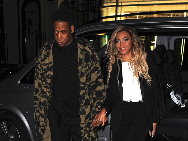Известная американская R&B певица Бейонсе Ноулз и ее муж, популярный рэпер Jay-Z, объявили в понедельник о первом совместном концертном туре, который состоится этим летом