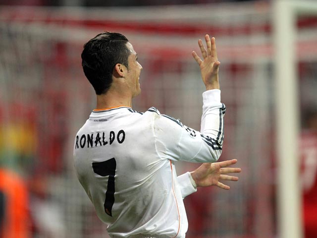Криштиану Роналду стал лучшим голеадором среди действующих футболистов