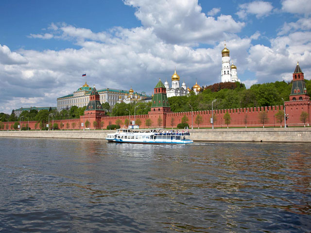Кремль прокомментировал спецоперацию, начавшуюся в городе Славянске Донецкой области рано утром 2 мая