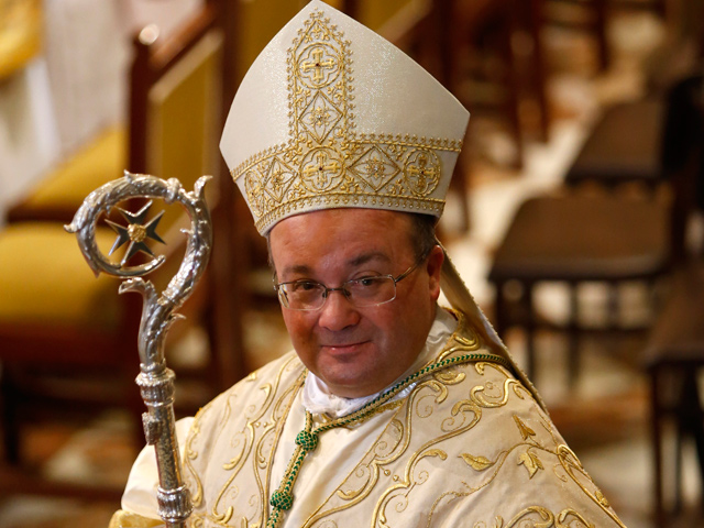 Викарный епископ Мальтийской епархии Католической церкви Чарльз Шиклуна отрицательно высказался в отношении "передовой технологии" растворения человеческих трупов с помощью химических реактивов