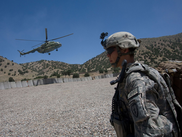 Пентагон пока не нашел альтернативы использованию в Афганистане российских вертолетов Ми-17