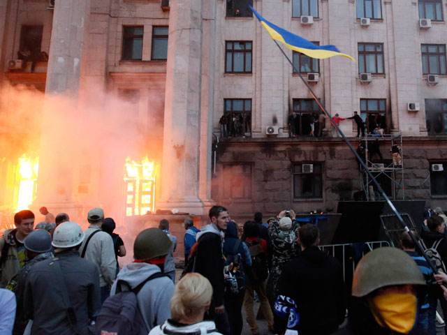 В Одессе арестовали фигурантов дела о беспорядках, в ходе которых был подожжен Дом профсоюзов