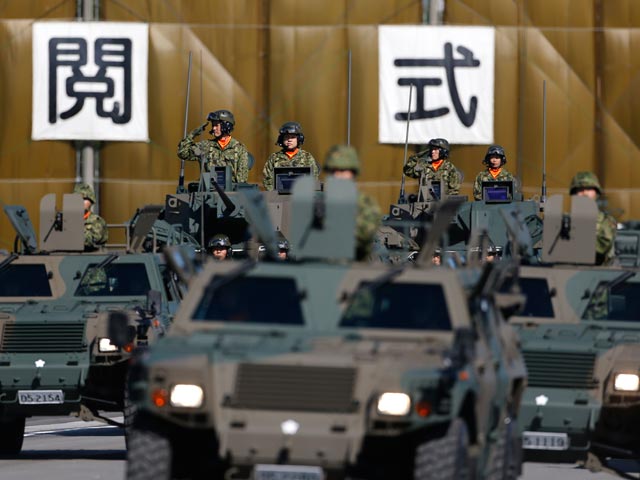 После того, как НАТО договорились с Японией об углублении сотрудничества, премьер-министр Страны восходящего солнца Синдзо Абэ собирается отменить запрет на использование японских войск в боевых миссиях за рубежом