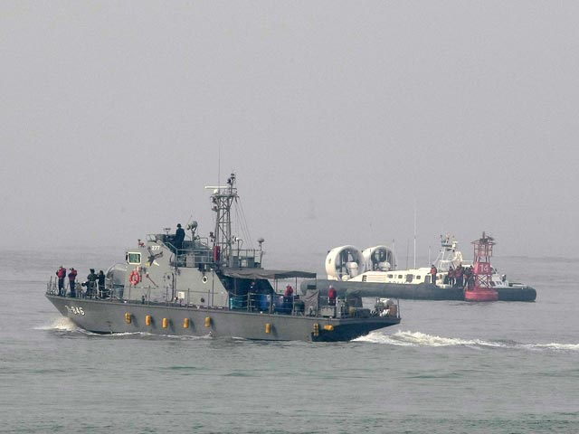 КНДР категорически опровергла заявления Юга об обстреле Севером южнокорейского военного корабля в районе приграничного острова Енпхендо в Желтом море