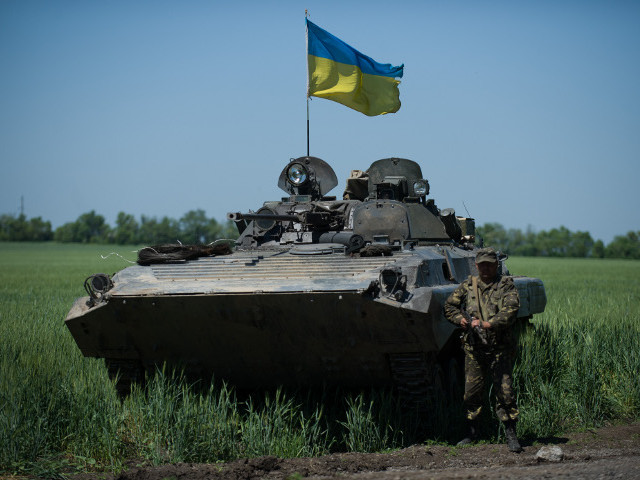 На Украине силовики вскоре возобновят антитеррористическую операцию, приостановленную на время выборов