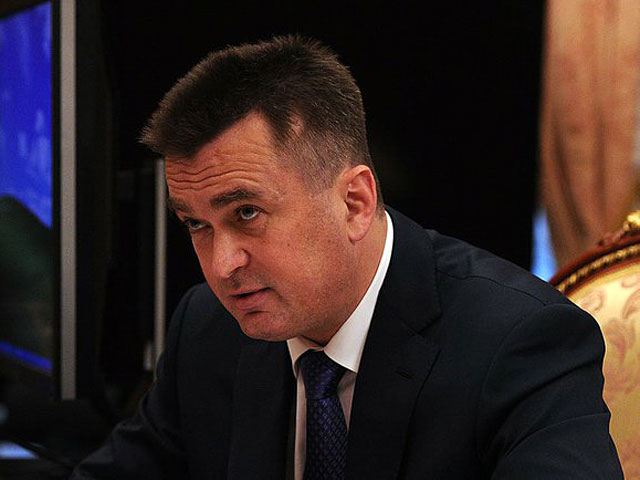 Губернатор Приморья Владимир Миклушевский, наделенный полномочиями главы региона весной 2012 года, решил идти на досрочные выборы в сентябре нынешнего года