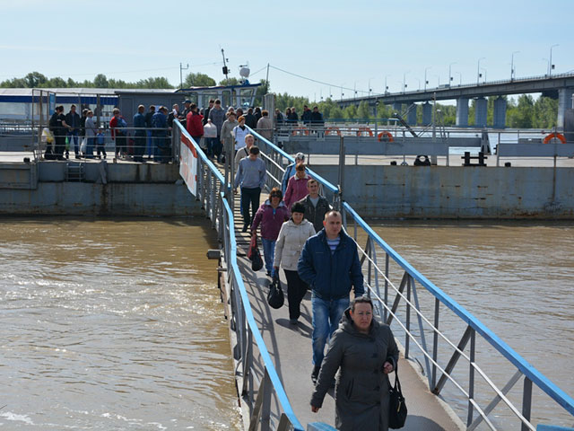 В Алтайском крае продолжается разгул стихии - вода в районе Барнаула поднялась выше критических значений. Как отмечают СМИ, такого наводнения в регионе не припомнят даже старики