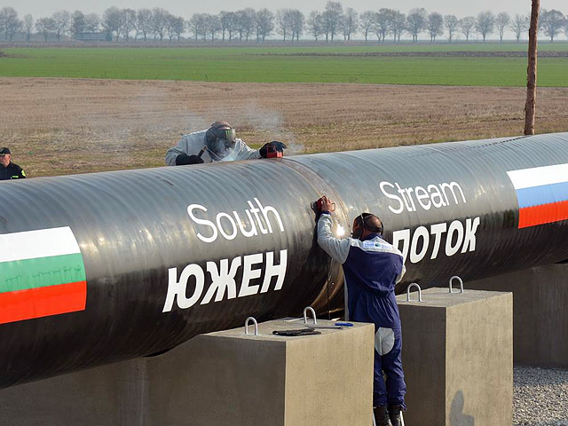 Болгария приостанавливает все работы в рамках проекта "Южный поток", который должен обеспечить транспортировку российского газа в Европу