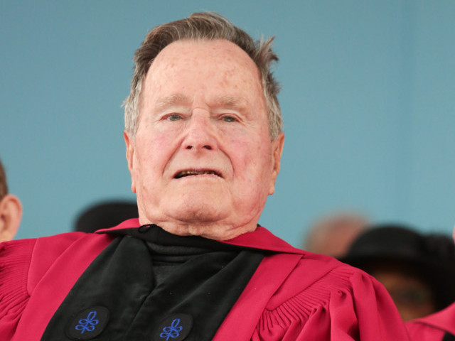Экс-президент США Джордж Буш-старший отмечает 90-летие