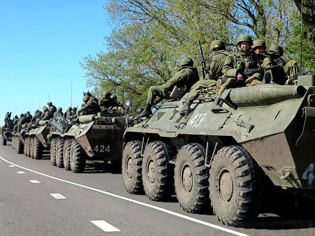 "Россия будет заявлять, что эти танки были захвачены у украинских сил, но в этом регионе не было украинских танковых частей. Мы уверены, что танки из России. У нас также есть информация, что Россия там же, на юго-западе, сосредоточила системы залпового ог
