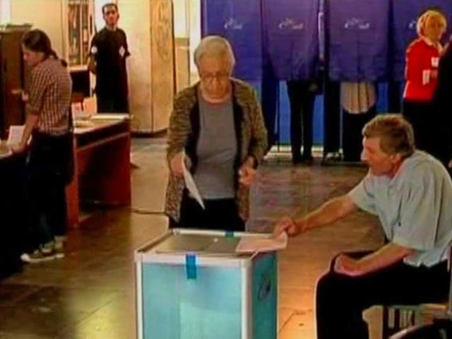 Выборы в органы местного самоуправления стартовали в Грузии в воскресенье. Граждане Грузии будут избирать членов городских советов (сакребуло), глав местных 59 администраций и мэров 12 самоуправляемых городов, включая столицу Тбилиси