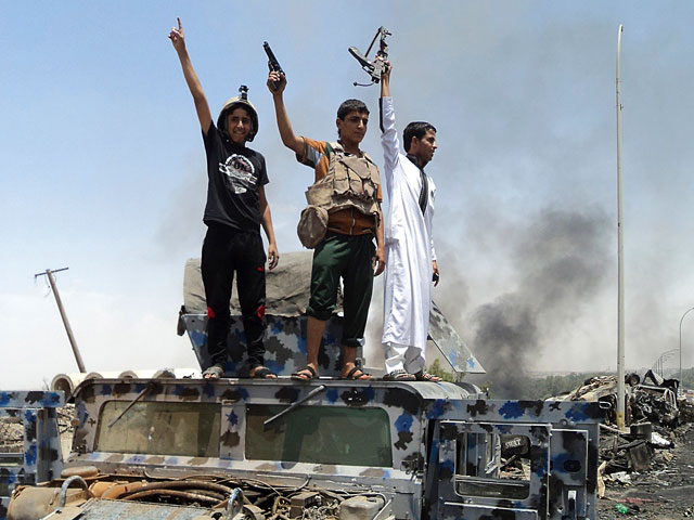 Боевики в Ираке, захватившие Мосул, собираются разрушить в этом городе все христианские храмы