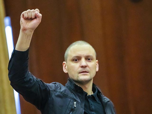 Сергей Удальцов открестился от знакомства с грузинским "спонсором беспорядков" Таргамадзе Сергей Удальцов открестился от знакомства с грузинским "спонсором беспорядков" Таргамадзе
