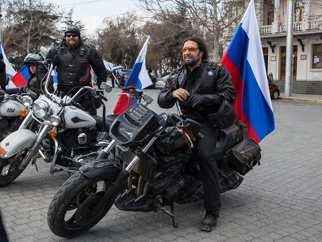 Около 9 миллионов рублей получит мотоклуб "Ночные волки", имеющий тесные сношения с президентом Владимиром Путиным