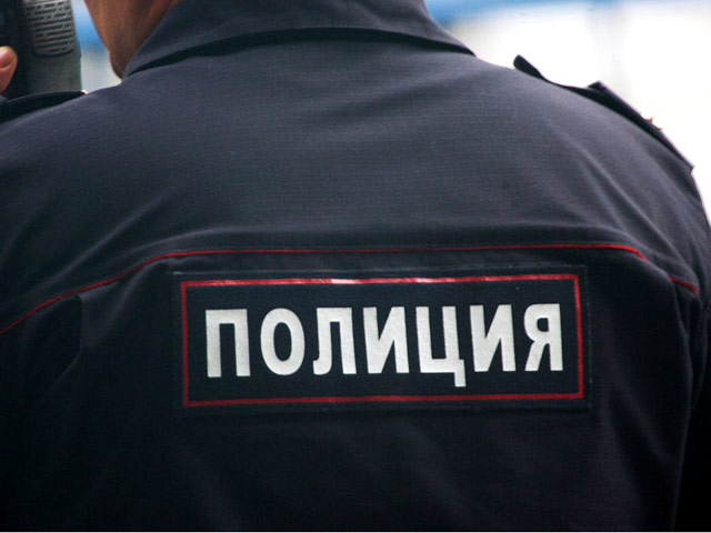 Правоохранительные органы Владимирской области нашли и задержали коммерсанта, подозреваемого в убийстве. Мужчина расстрелял из ружья посетителей своего кафе, которые стали угрожать ему рейдерством