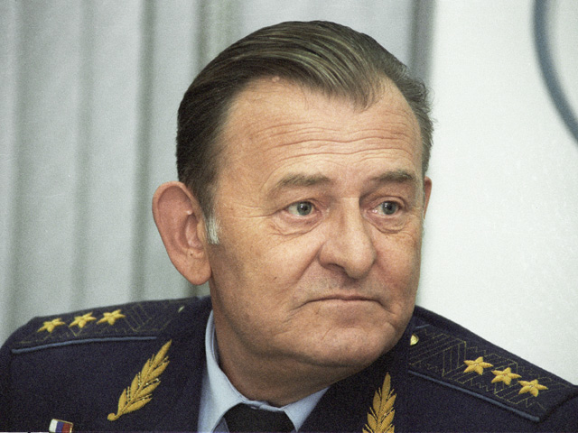Бывший главком Военно-воздушных сил России генерал армии Анатолий Корнуков скончался в ночь 1 июля в Москве на 74 году жизни